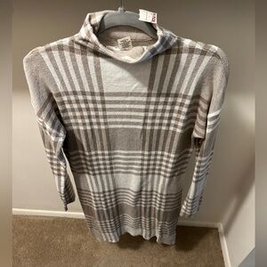 Women’s Long sleeve sweater dress with slight turtleneck